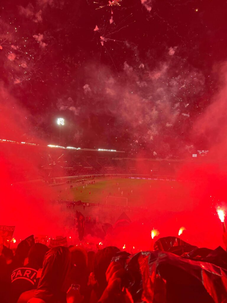 Raja Casablanca football fans cheering in stadium